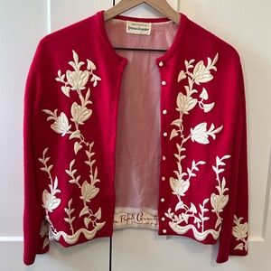 VTG Cardigan by Helen Bond Carruthers,
1950s. Antique lace-appliquéd cashmere